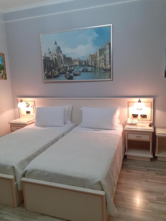 Hotel Guri Elbasan Esterno foto