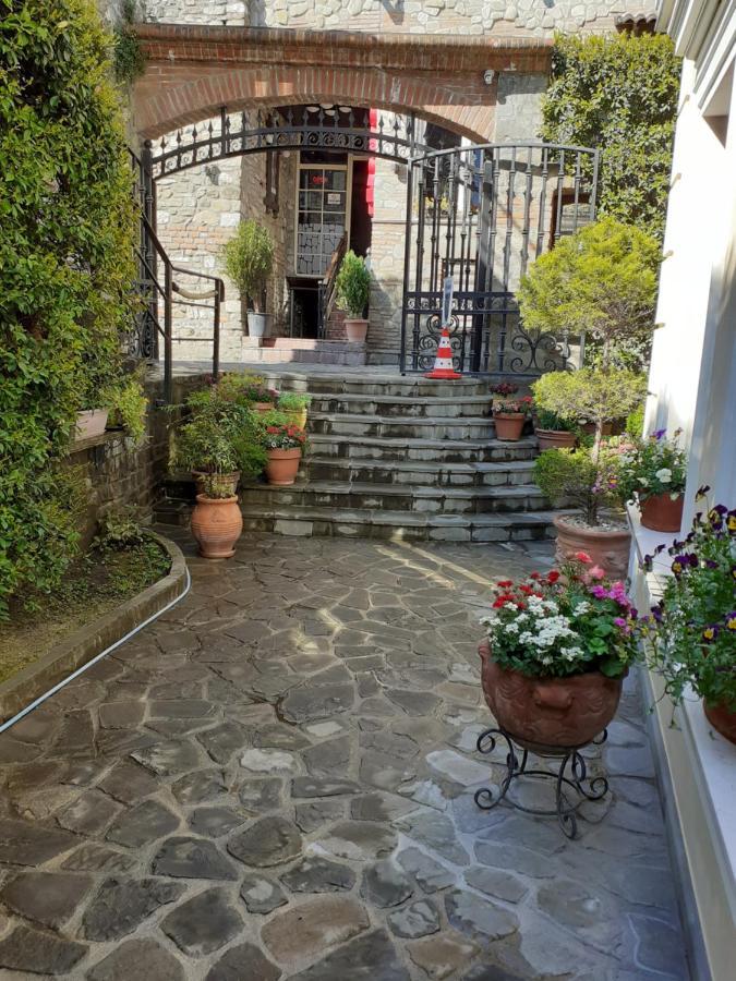 Hotel Guri Elbasan Esterno foto