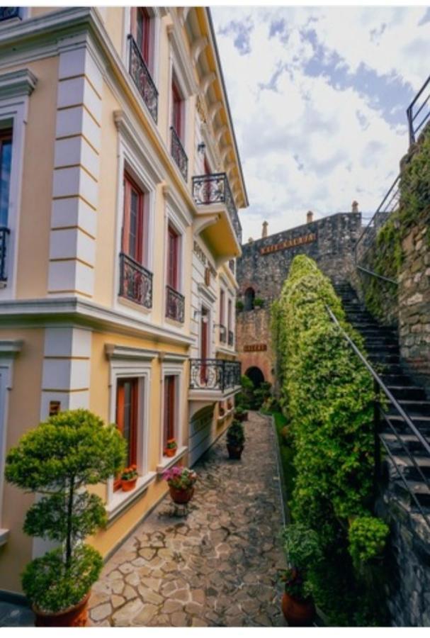 Hotel Guri Elbasan Esterno foto