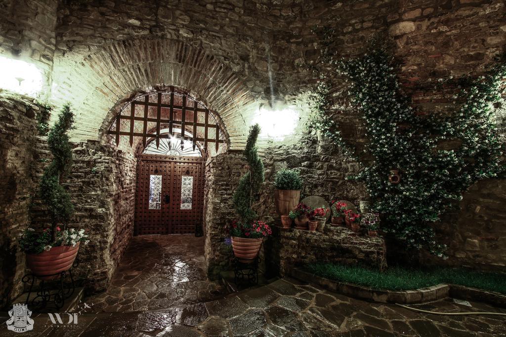Hotel Guri Elbasan Esterno foto
