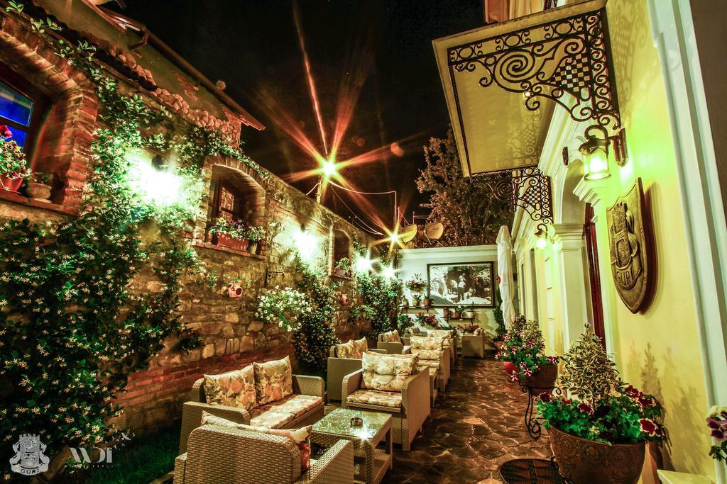 Hotel Guri Elbasan Esterno foto